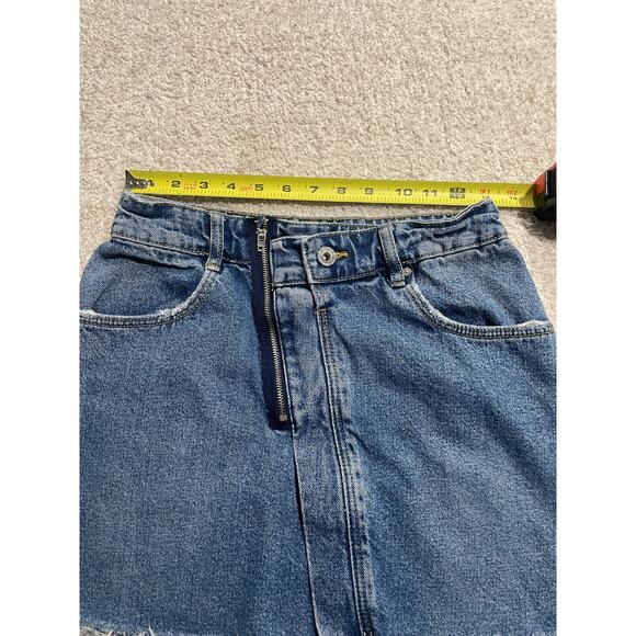 Zara TRF Denim IX'D Makers Mini Skirt Womens Small Asymmetrical Jean Frayed Hem - Picture 5 of 10
